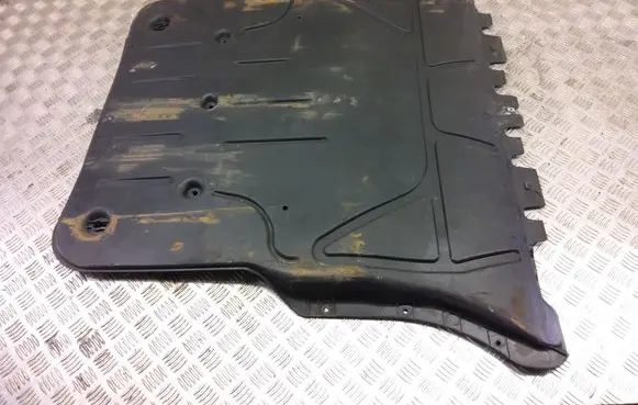 Cupra Formentor Engine splash shield/under tray 5NA825236
