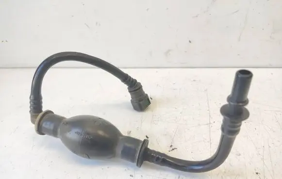 Nissan X-Trail T31 Mechanical fuel pump 