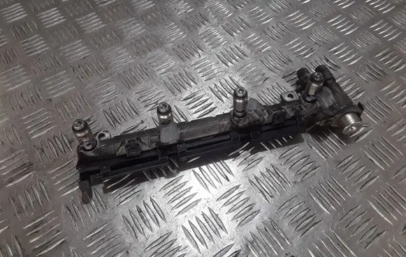 Volkswagen Golf IV Fuel main line pipe 036133319