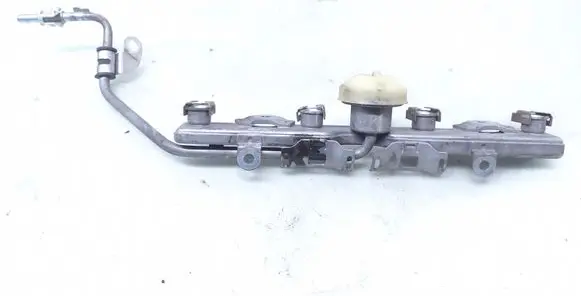 Honda Civic Fuel main line pipe AJ0V111 A7905