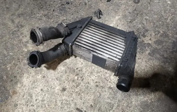 Audi A4 S4 B6 8E 8H Intercooler radiator 8E0145806C