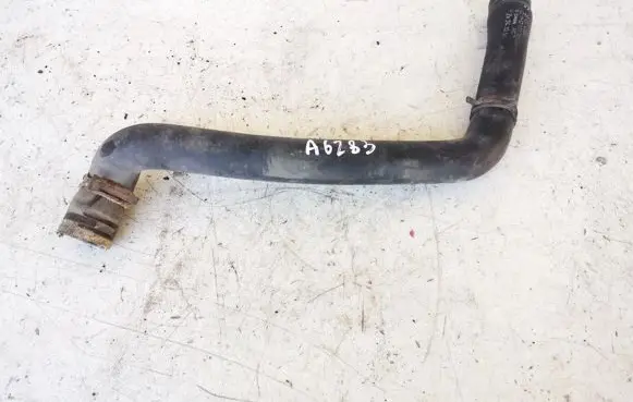 Volkswagen Golf III Engine coolant pipe/hose 1h0121101