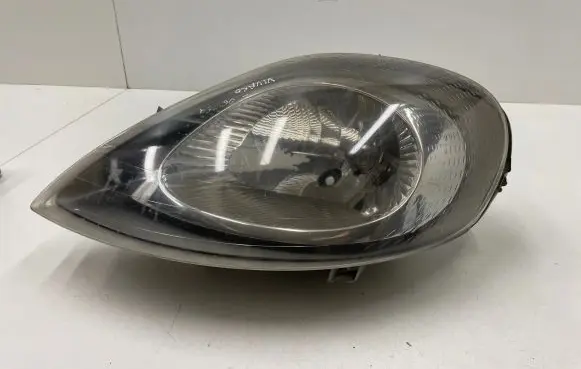 Opel Vivaro Headlight/headlamp 91165719 89308695 PL12502A