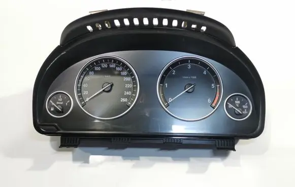 Speedometer (instrument cluster)