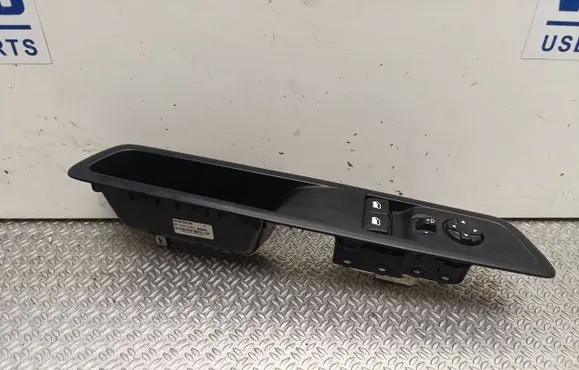 Citroen Jumpy Electric window control switch 98144415ZD 00463035 05506019844415D