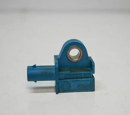 Audi Q3 8U Airbag deployment crash/impact sensor 5K0959351A