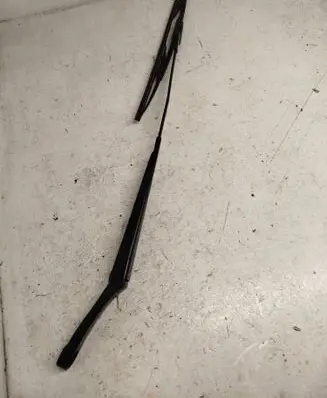 Volkswagen PASSAT B6 Windshield/front glass wiper blade 4707