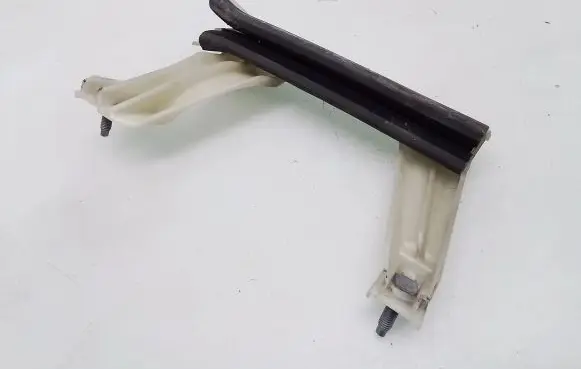 Citroen C4 Grand Picasso Front door windshield rail 