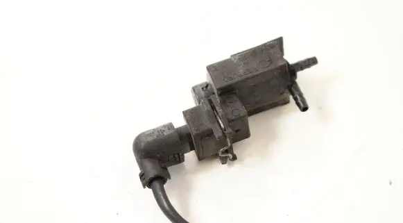 BMW 5 F10 F11 Turbo solenoid valve 7810831