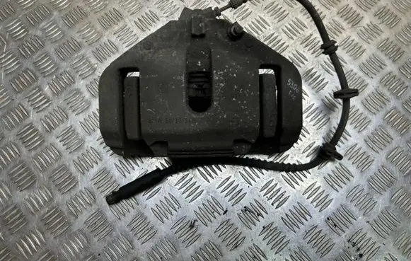 BMW 5 F10 F11 Front brake caliper 6030348