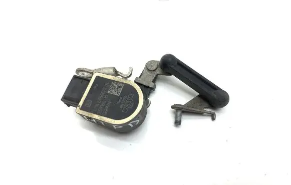 BMW 5 F10 F11 Air suspension front height level sensor 6784072 37146784072