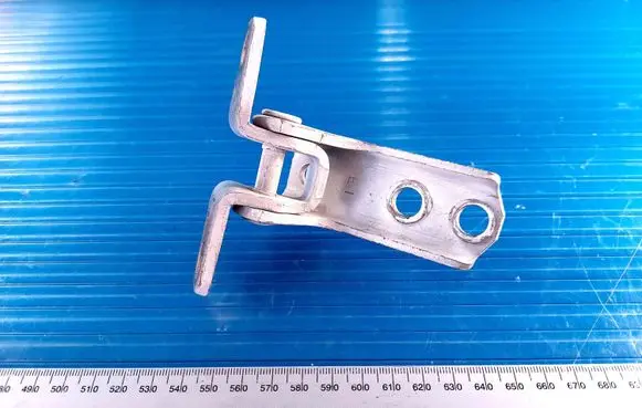 Mitsubishi Lancer X Front door lower hinge L1F