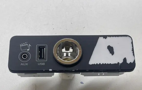 USB socket connector