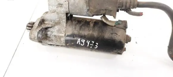 Skoda Octavia Mk2 (1Z) Starter motor 0001123016 02E911023H