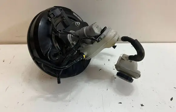 Mazda CX-3 Brake booster DB2T43800