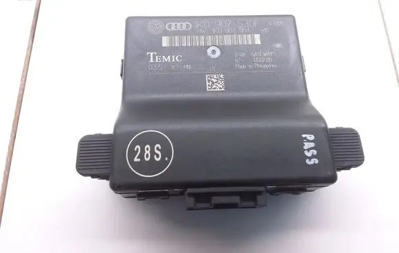 Skoda Octavia Mk2 (1Z) Gateway control module 1K0907530F 1K0907951