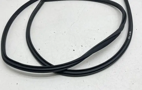 Toyota Highlander XU50 Front door rubber seal 