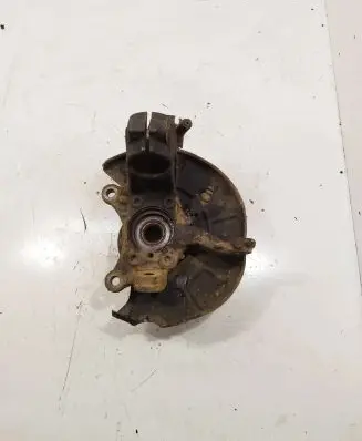 Volkswagen Touran I Front wheel hub spindle knuckle