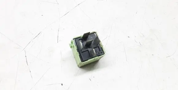 BMW 7 E65 E66 Other relay 61368373700