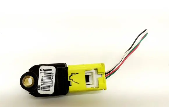 Toyota Verso Airbag deployment crash/impact sensor 8983105020