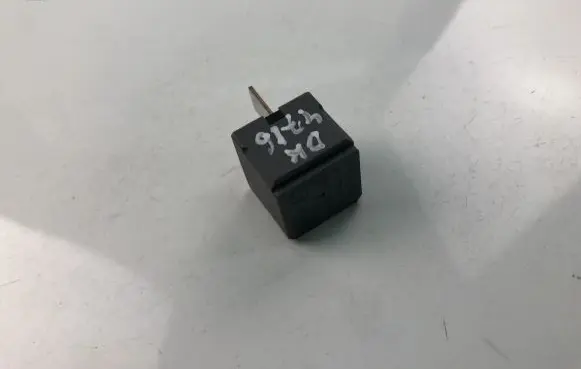 Mercedes-Benz A W176 Other relay A0025428819