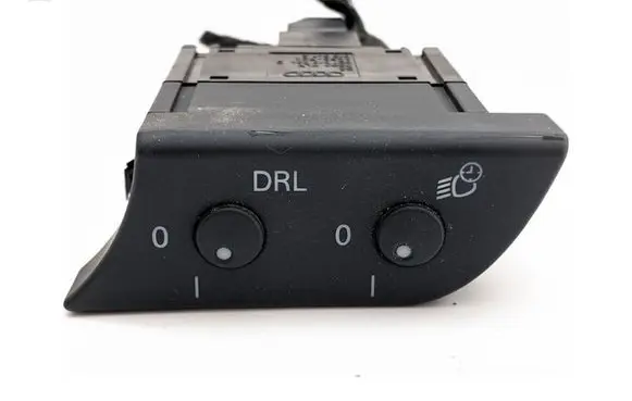 Seat Exeo (3R) Headlight level height control switch 8E1919094D