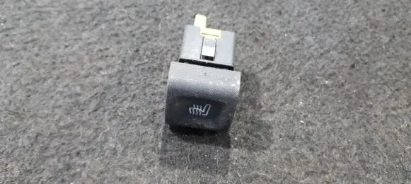 Opel Vectra B Seat heating switch 90457317 S501.562