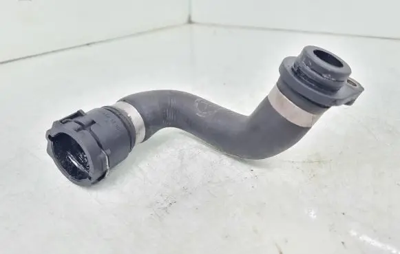 BMW 1 E81 E87 Engine coolant pipe/hose