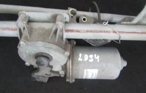 Opel Zafira B Wiper motor 404977 3147n