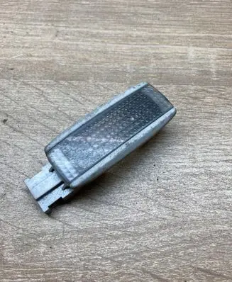 Volkswagen PASSAT B5 Rear seat light 3B0947113