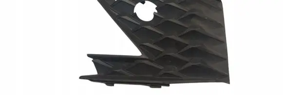 Skoda Scala Front bumper lower grill 657807682B