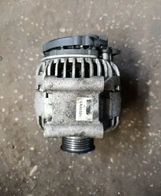 Audi A4 S4 B8 8K Generator/alternator LRA03244