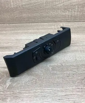 BMW 5 E60 E61 Light switch 6953735