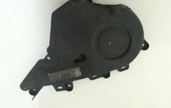 Toyota Avensis T250 Timing belt guard (cover) 9095001357a 90950-01357-a