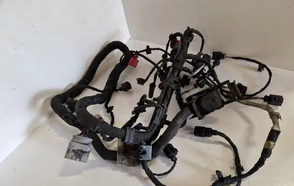Volkswagen PASSAT B8 Engine installation wiring loom 4H0906235A 04L972627DE 5Q0973857
