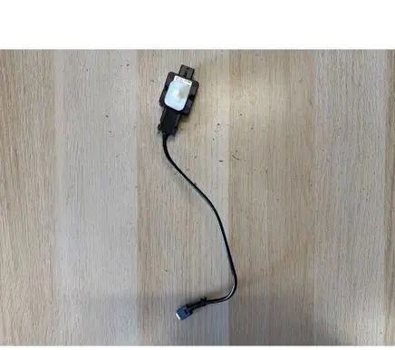 Skoda Octavia Mk4 USB socket connector 5E3035954