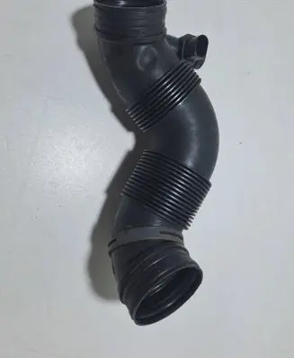 Volkswagen Tiguan Air intake hose/pipe 3C0129654