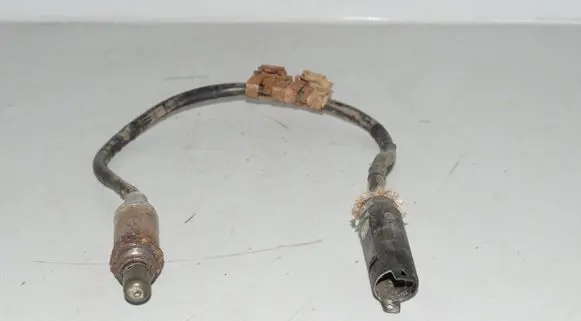 BMW 5 E39 Lambda probe sensor 1742051 0258003475
