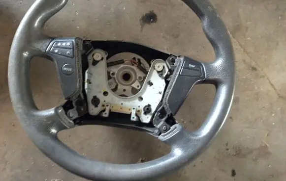 Toyota Avensis Verso Steering wheel TRW1555DE