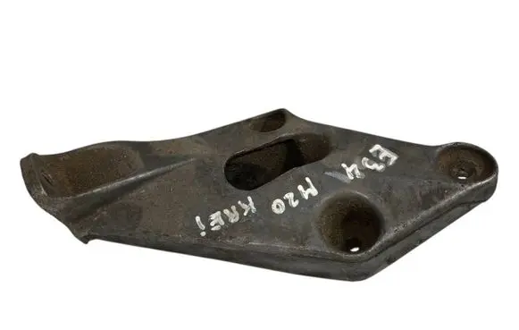 BMW 5 E34 Engine mounting bracket 1133363