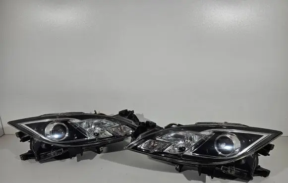 Mazda 6 Headlights/headlamps set 
