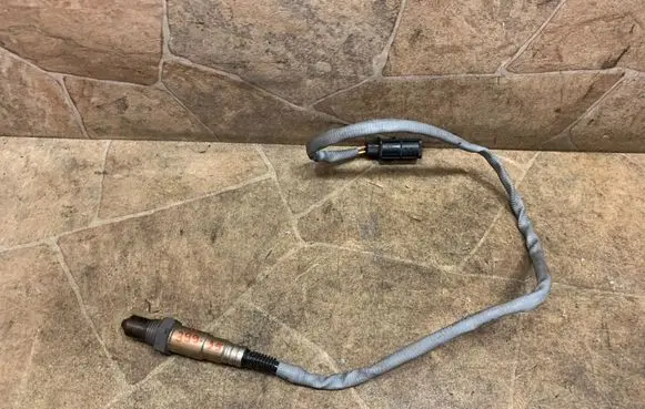 Mercedes-Benz C W204 Lambda probe sensor 0281004207