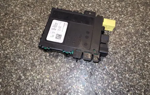Volkswagen PASSAT B6 Other control units/modules 3C0953549J