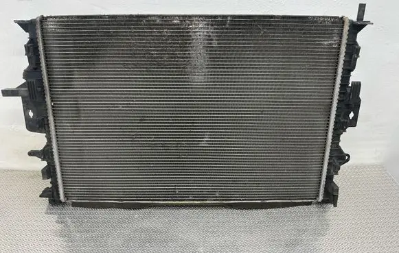 Coolant radiator