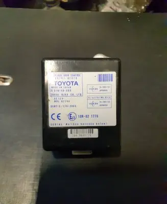 Toyota Corolla Verso E121 Door control unit/module 897410F010 10R021776 61B168000