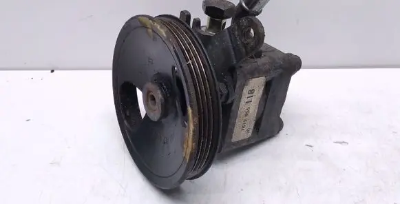 Nissan Almera Tino Power steering pump 7612955118