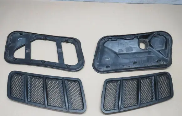 Mercedes-Benz ML W166 Bonnet/hood grill A1668801505