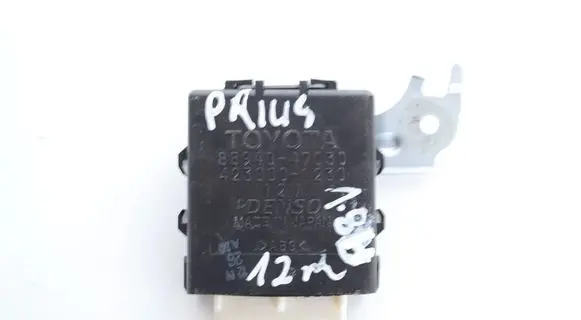 Toyota Prius (XW30) Other devices 8594047030