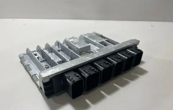 BMW X7 G07 Engine control unit/module 5A71304 5B4D4B9