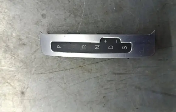 Audi A6 S6 C6 4F Gear shift selector indicator 4f1713463b